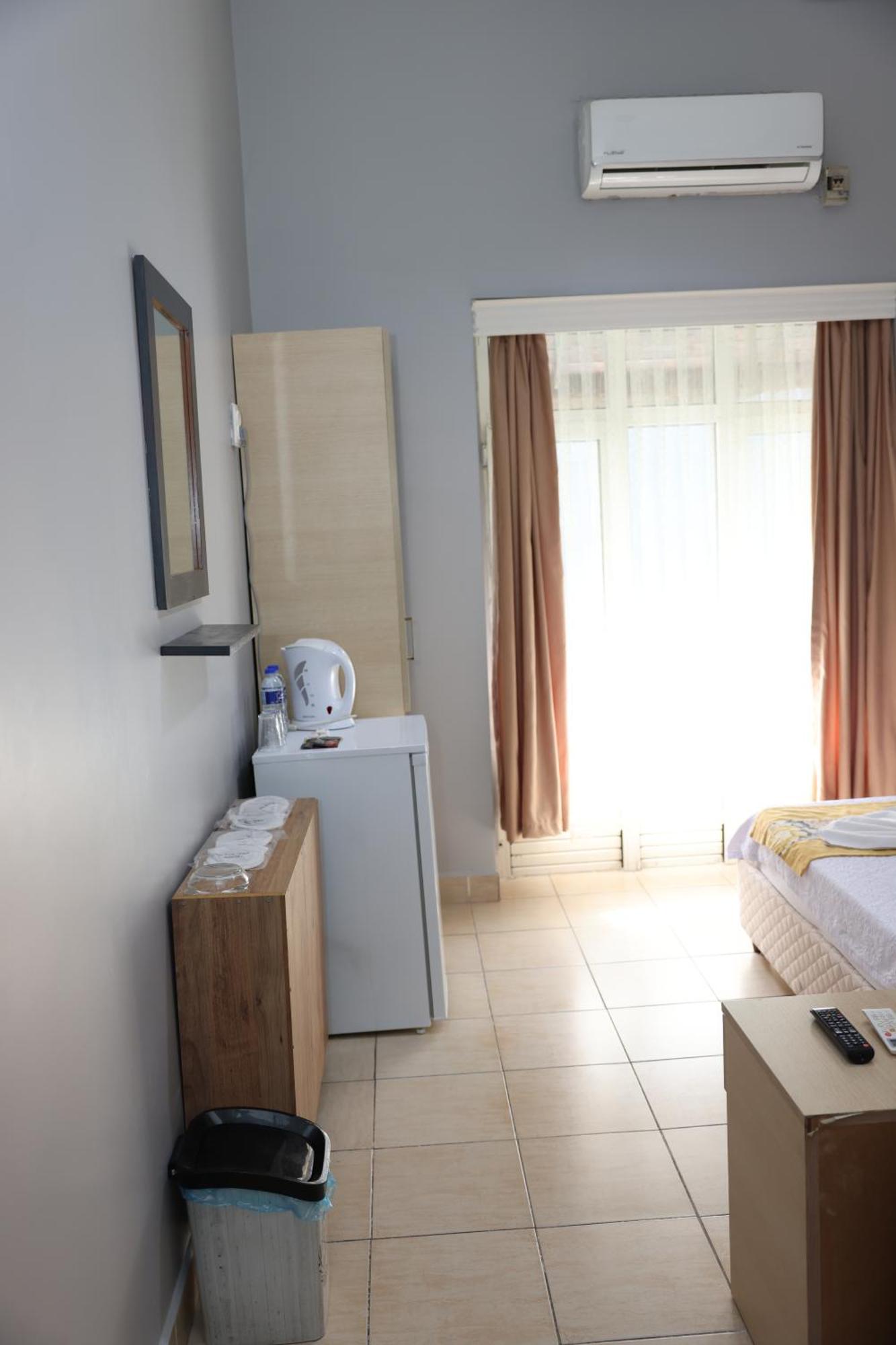 The Time Hotel Адана Экстерьер фото